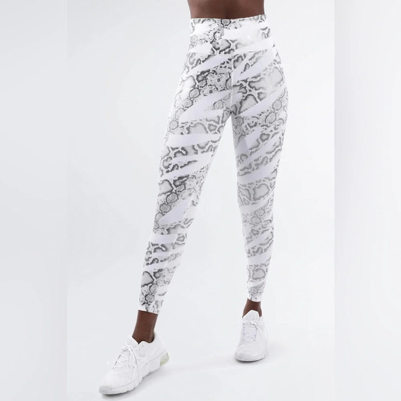 Puma Train Untamed High Waist 7/8 Tights Leggings Snakeskin Print Size XS - Picture 5 of 16